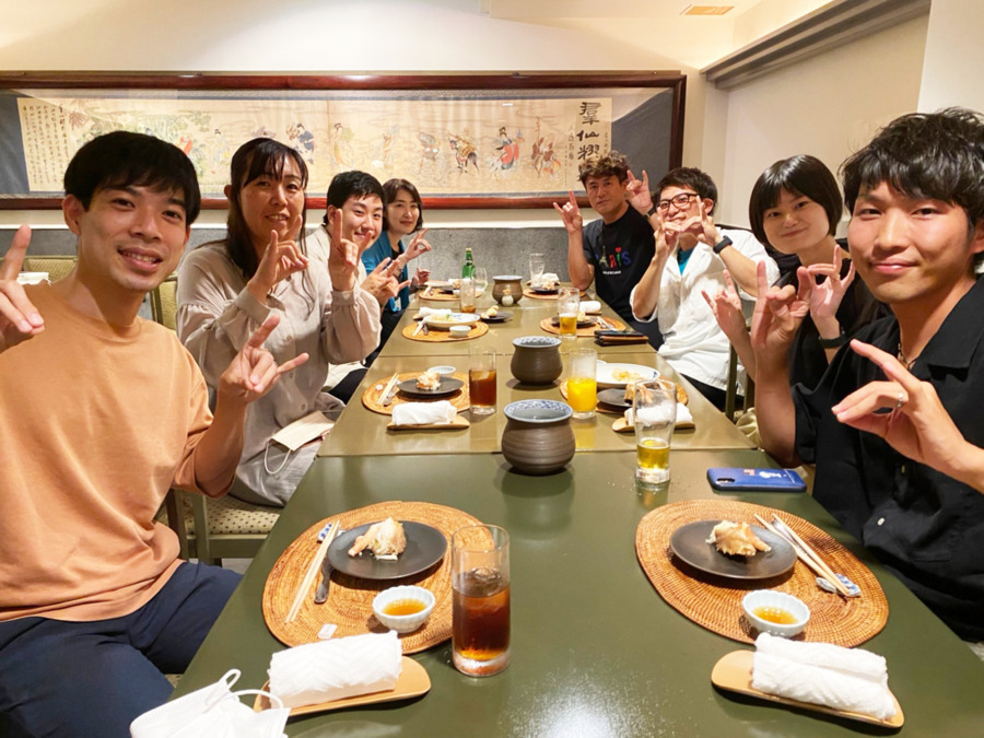 つばさ鍼灸整骨院の写真10枚目：目標達成会、皆でご飯です♪