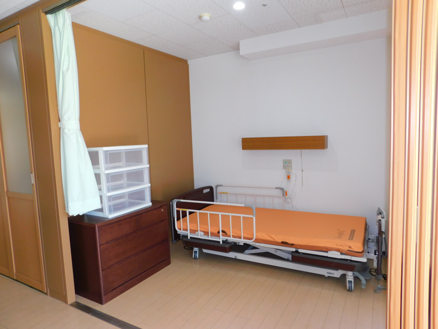 特別養護老人ホーム泉和荘の写真3枚目：多床室の個室化工事済み（R6/4）