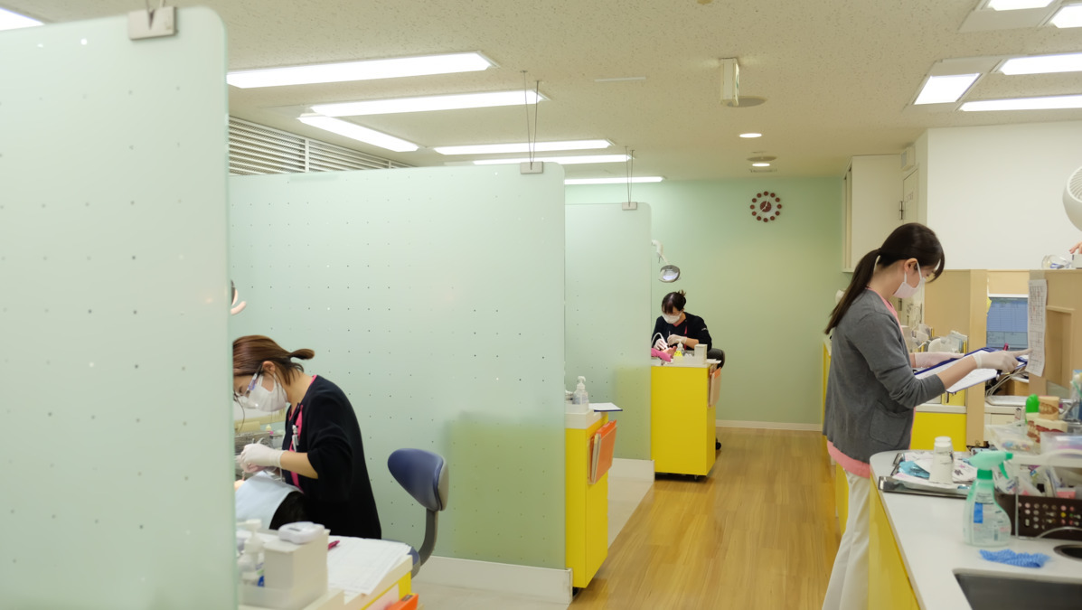 医療法人社団光雙会 フロントコート歯科クリニック（歯科衛生士の求人）の写真3枚目：