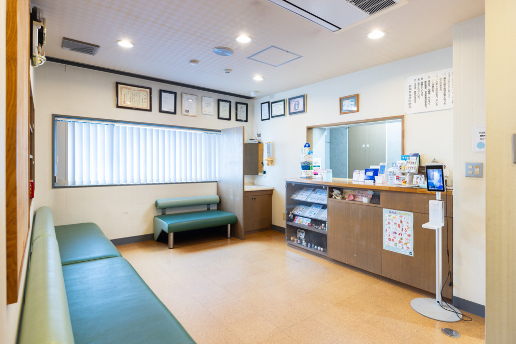 矢後歯科医院(歯科助手の求人)の写真3枚目:待合室です☆