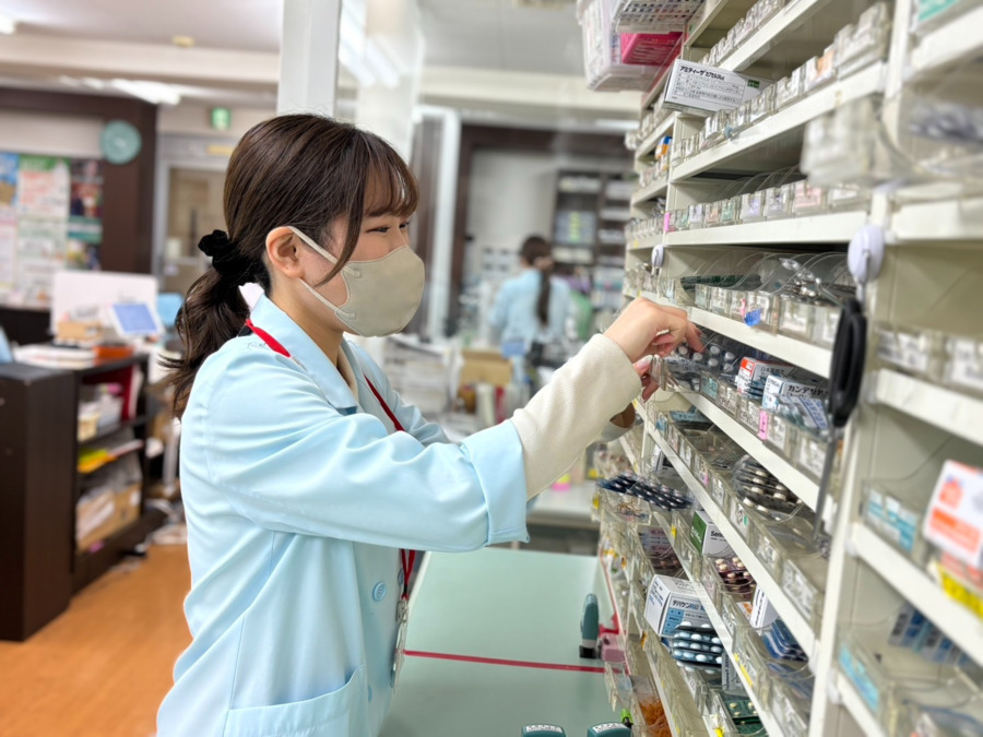 サン薬局　千歳烏山店【2024年12月01日オープン】（調剤事務の求人）の写真3枚目：