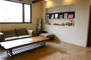 さくら歯科の写真3枚目:子どもも飽きずに過ごせるよう、スペースを用意しています