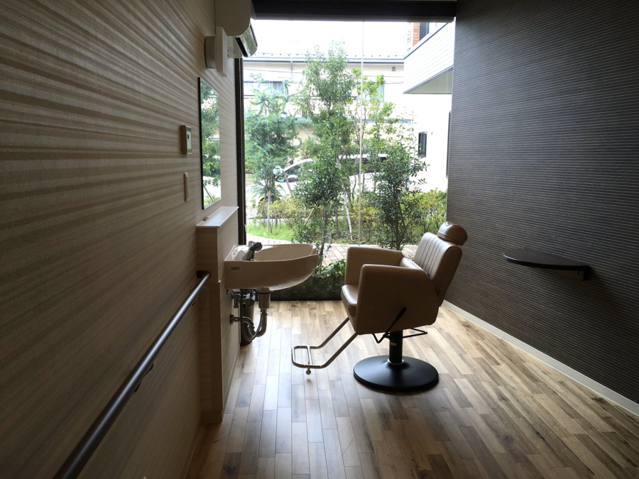 ミモザ藤沢皐月苑サービス付き高齢者向け住宅の写真4枚目：リフレッシュルームです。その人らしさを大切にしたケアの提供に尽力して参ります！