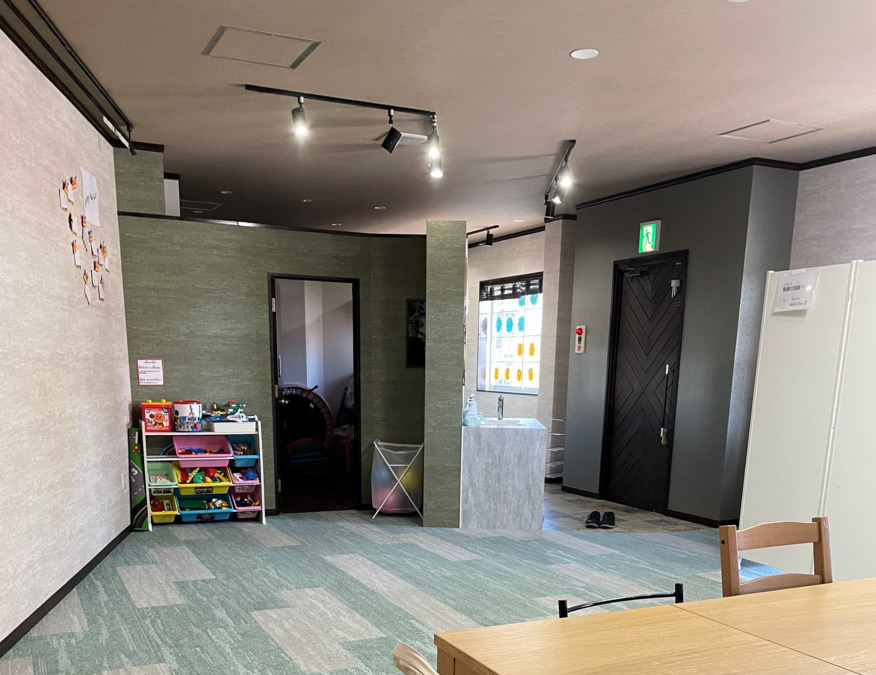 放課後等デイサービスLiebe北外山（作業療法士の求人）の写真4枚目：高級ホテルと思わせるその空間は全ての人の安全安心の環境を創造する。
