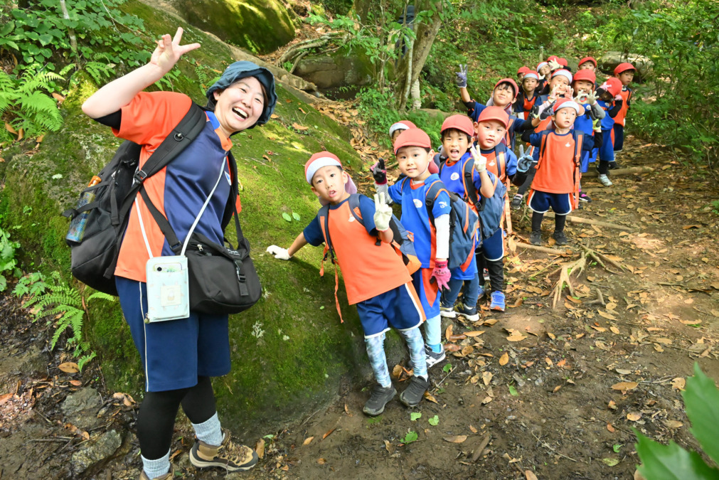 キッズ大陸さいたま与野園（保育士の求人）の写真11枚目：夏はサマーキャンプで登山をします