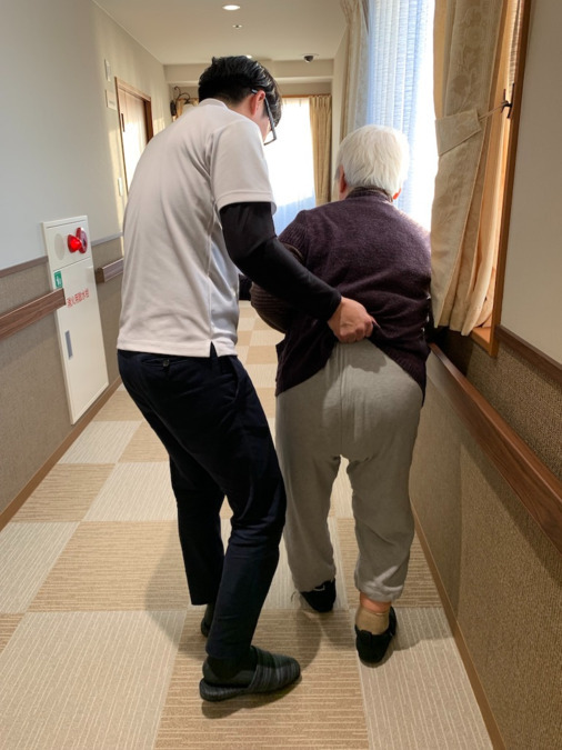 ハピネス治療院【灘】（あん摩マッサージ指圧師の求人）の写真2枚目：
