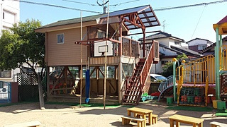 青山こども園（保育士の求人）の写真3枚目：
