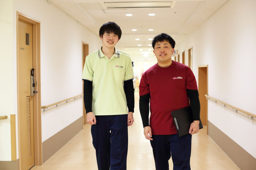 小規模多機能型居宅介護施設利倉清豊苑(介護職/ヘルパーの求人)の写真6枚目:不安があってもベテランの先輩たちがしっかりサポートします!