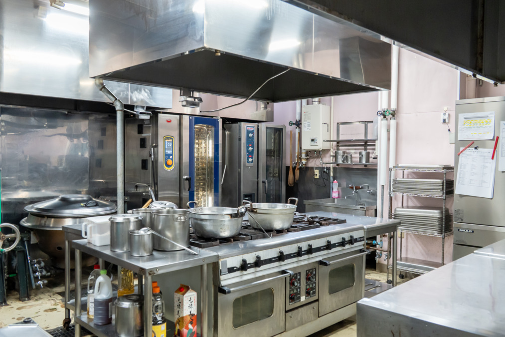 北日本フードサービス株式会社 学研ココファン南平岸内の厨房の写真2枚目: