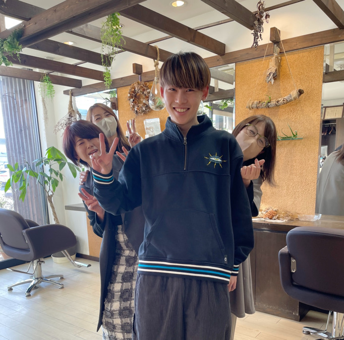 髪切処一美容室の写真