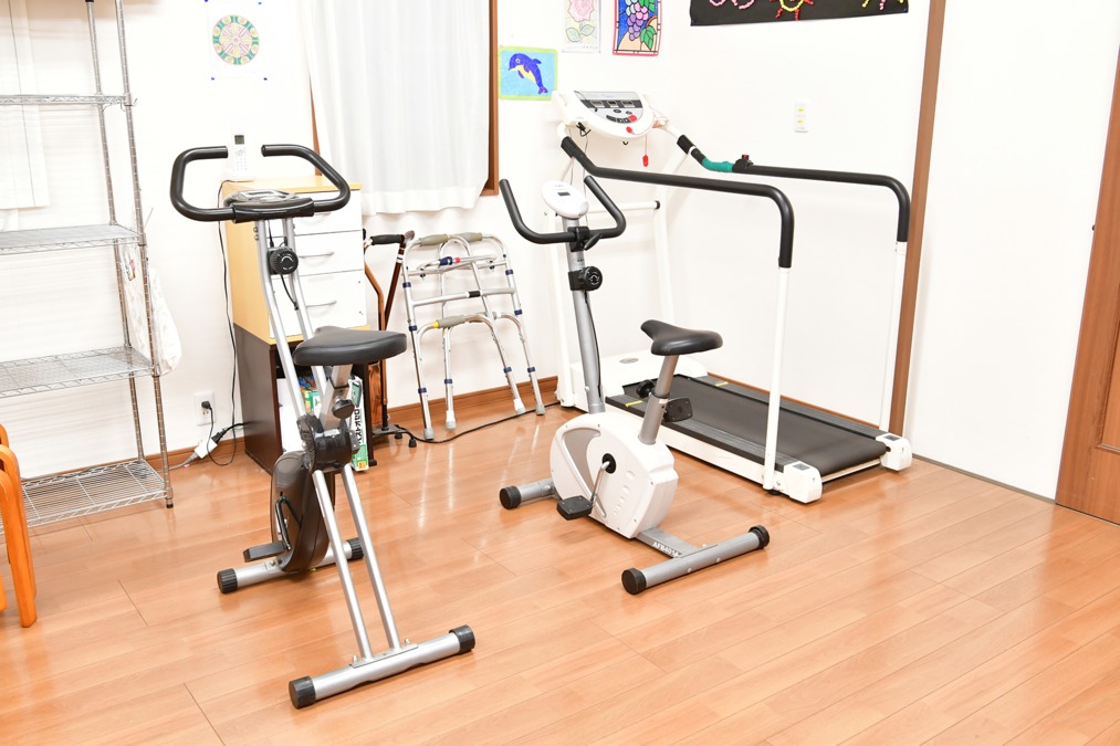 デイホームつくしの写真4枚目:デイホームつくし リハビリテーションスペース