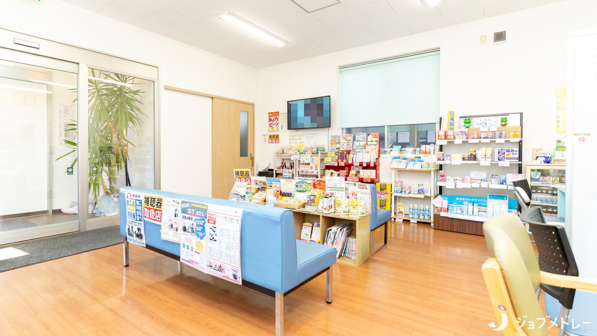 しなの調剤薬局（薬剤師の求人）の写真5枚目：物販品も充実しています
