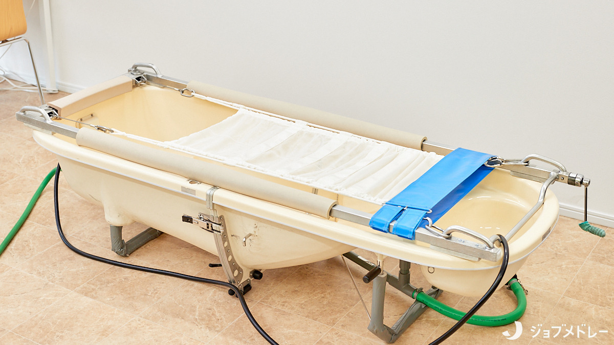 セントケア緑（介護職/ヘルパーの求人）の写真7枚目：入浴のサービスで使用している簡易浴槽です