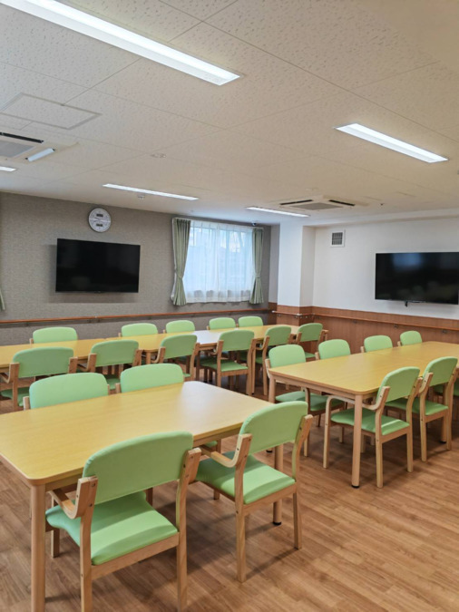 住宅型有料老人ホーム よつば (介護職/ヘルパーの求人)の写真6枚目: