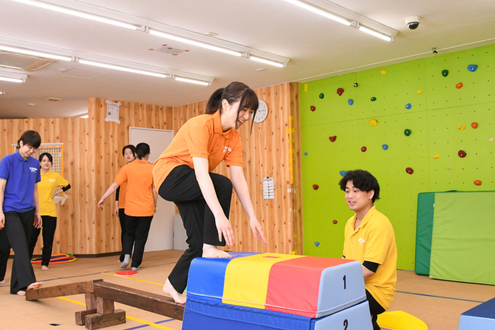 ホップステップ放課後等デイサービス新城校(理学療法士の求人)の写真: