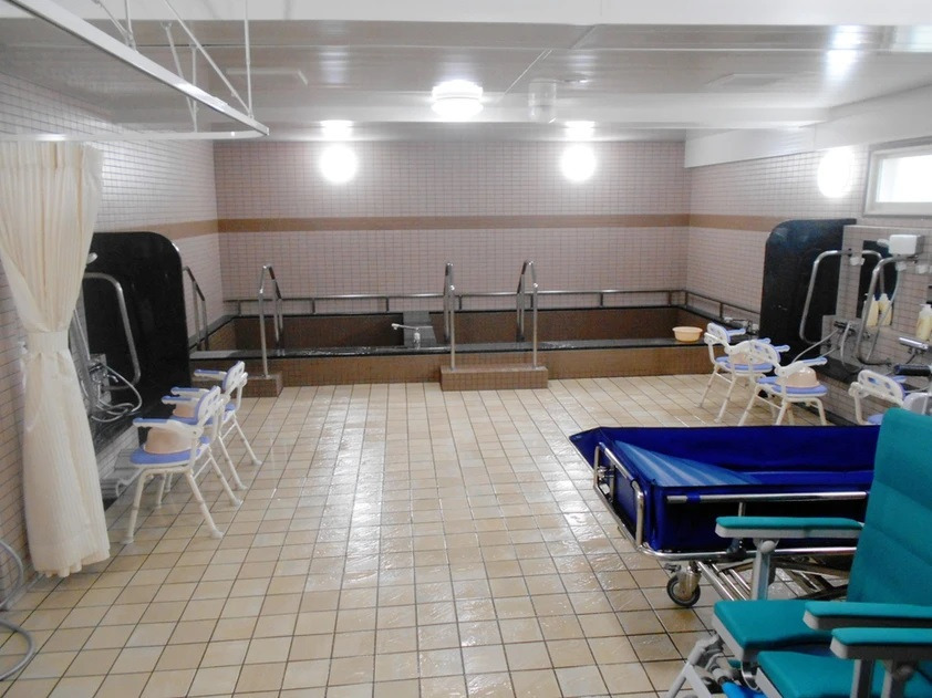 朝日ケアホーム山鼻の写真30枚目：大浴場♪
入居者様は笑顔になります！