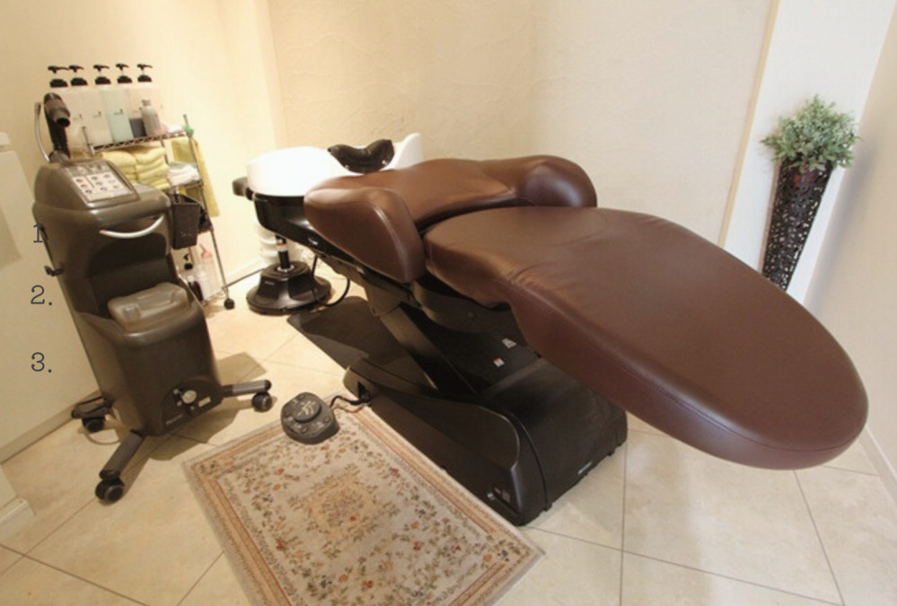 CROSS芦屋店（美容師の求人）の写真4枚目：