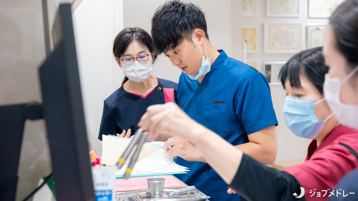 小岩井歯科（医療事務/受付の求人）の写真31枚目：スタッフが一丸となってより良い治療を目指しています