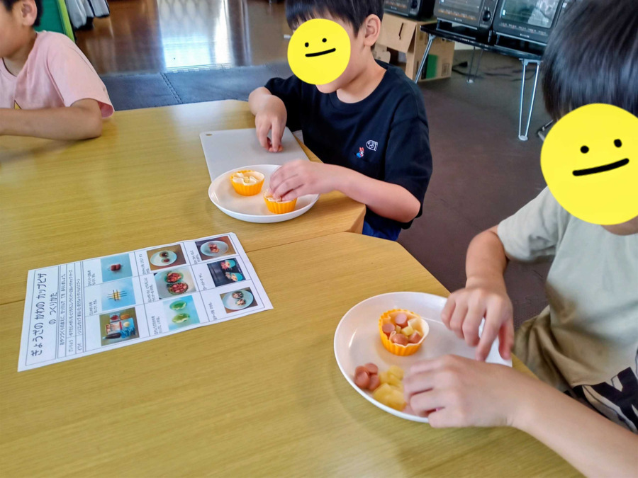 kiitos aina （キートスアイナ）（幼稚園教諭の求人）の写真5枚目：☆クッキング☆