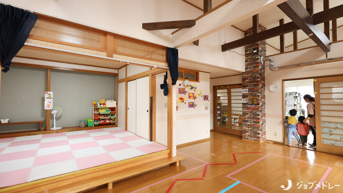 ちいさな森プラス(児童指導員/指導員の求人)の写真10枚目:のびのびと過ごせる広々とした空間を確保しています