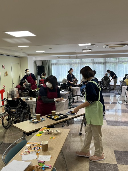 特別養護老人ホーム高ケ坂ひかり苑（介護職/ヘルパーの求人）の写真9枚目：