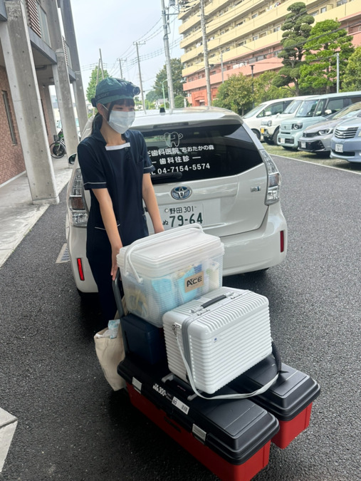 医療法人社団　譽会　ほんだ歯科医院　おおたかの森（歯科医師の求人）の写真7枚目：訪問器具・器材の準備