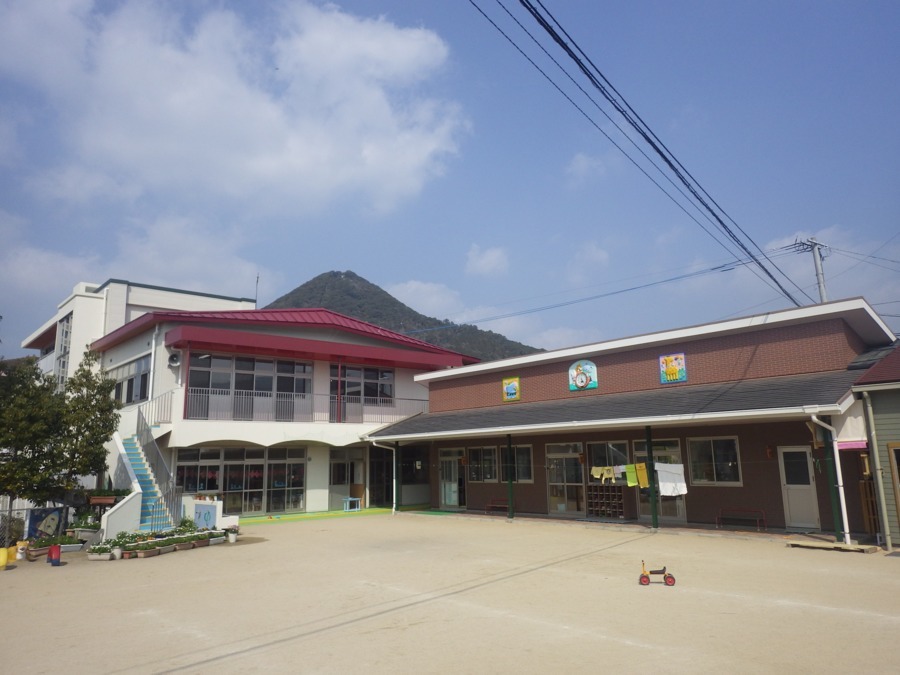 認定こども園 相浦幼稚園（幼稚園教諭の求人）の写真3枚目：