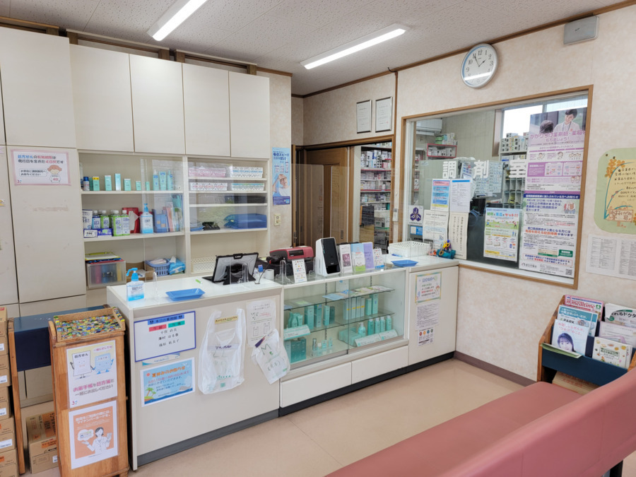 あすみが丘薬局（薬剤師の求人）の写真3枚目：あすみが丘薬局の内観