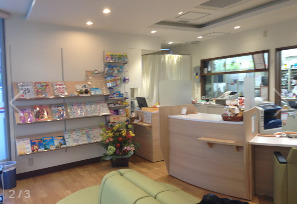 フロンティア薬局　西宮駅前店（調剤事務の求人）の写真3枚目：