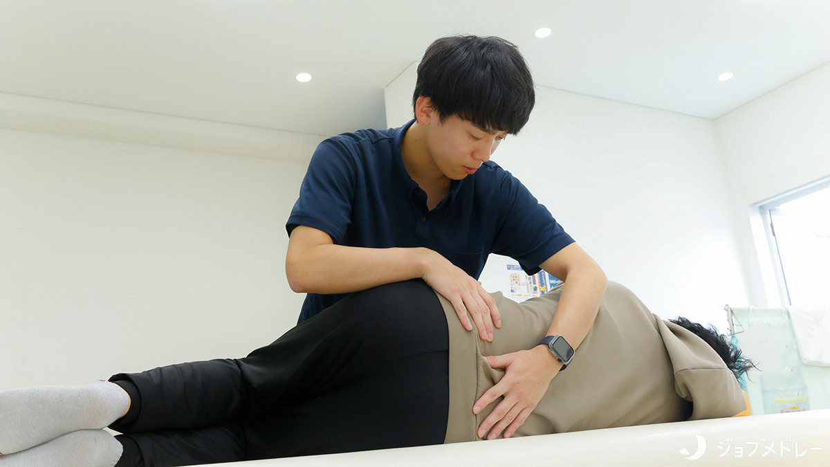 SOL整形外科鷺沼スポーツクリニック（医療事務/受付の求人）の写真7枚目：皆様が笑顔で元気に満ち溢れた毎日を過ごせるようサポートしています