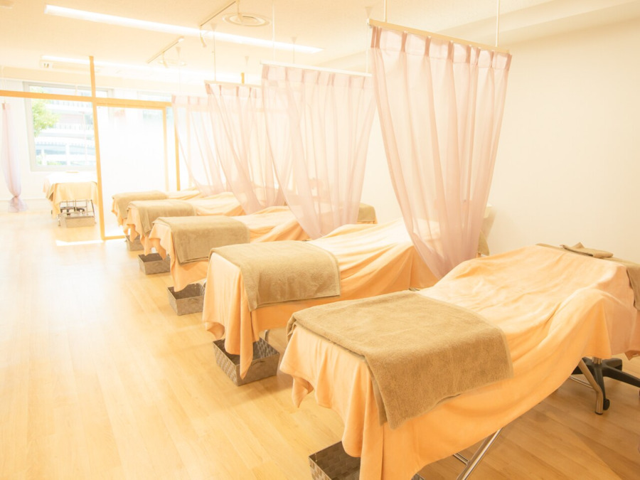 Global Eyes 横浜エキニア店の写真6枚目：