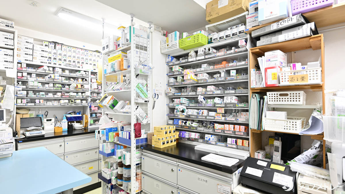 いろり薬局 東長崎店（薬剤師の求人）の写真11枚目：調剤室の様子です
