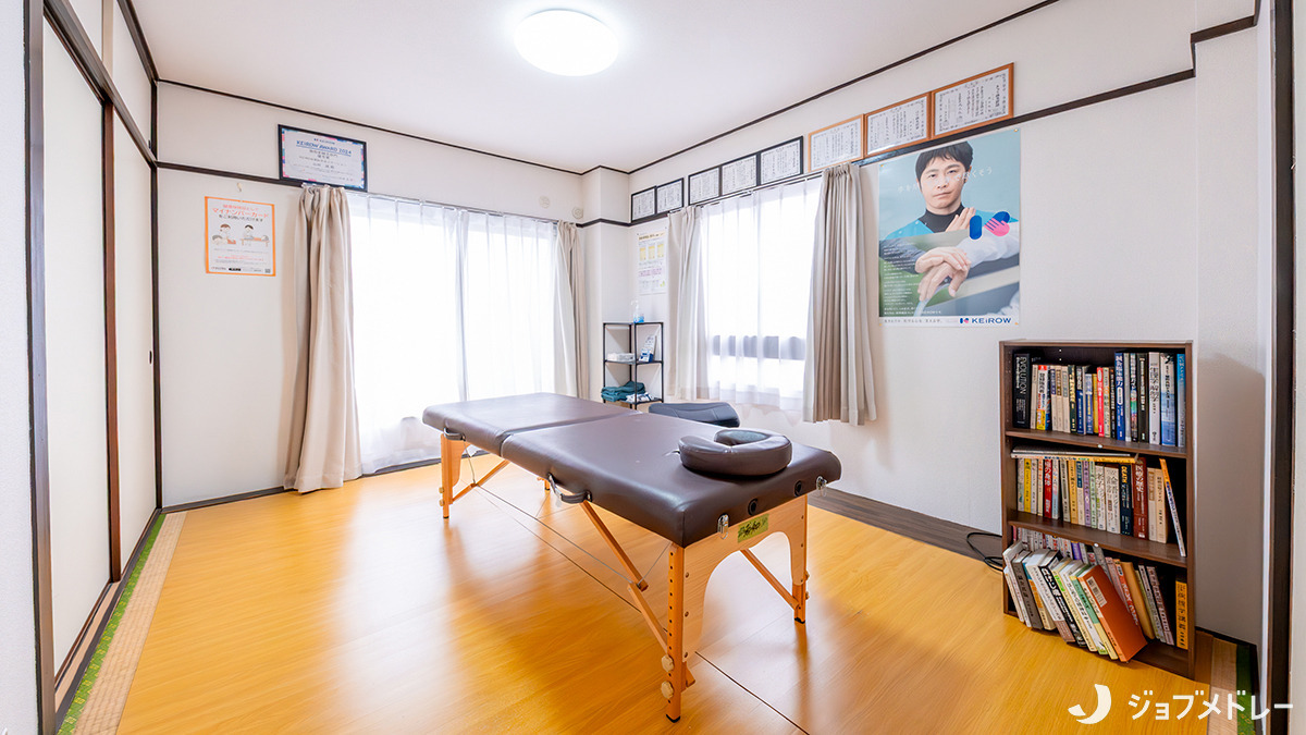 訪問医療マッサージKEiROW浦和中央ステーション（あん摩マッサージ指圧師の求人）の写真3枚目：事業所内の様子です