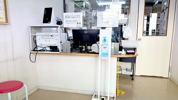 かえで薬局　羽村店（薬剤師の求人）の写真2枚目：