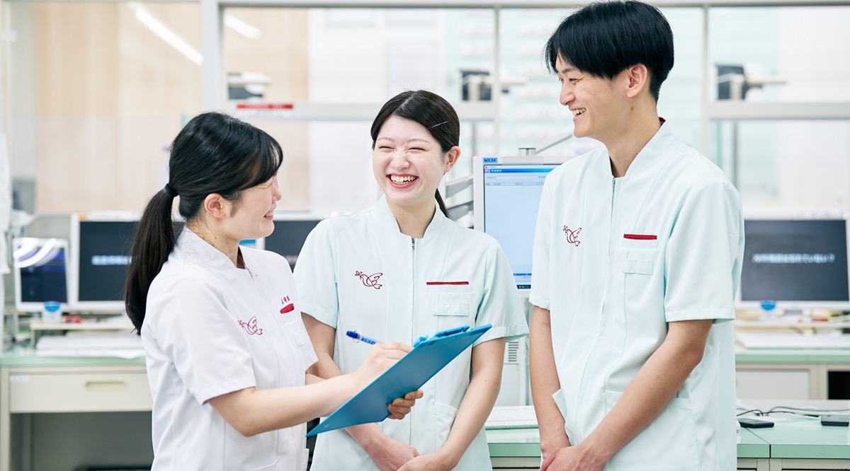 上地薬局 いしがき店（調剤事務の求人）の写真2枚目：当社で活躍してくださるスタッフをお待ちしています！