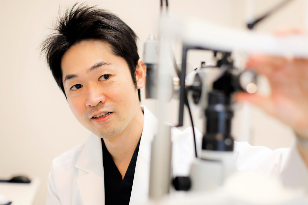 医療法人健誠会　ぬのたに眼科（医療事務/受付の求人）の写真7枚目：診察風景