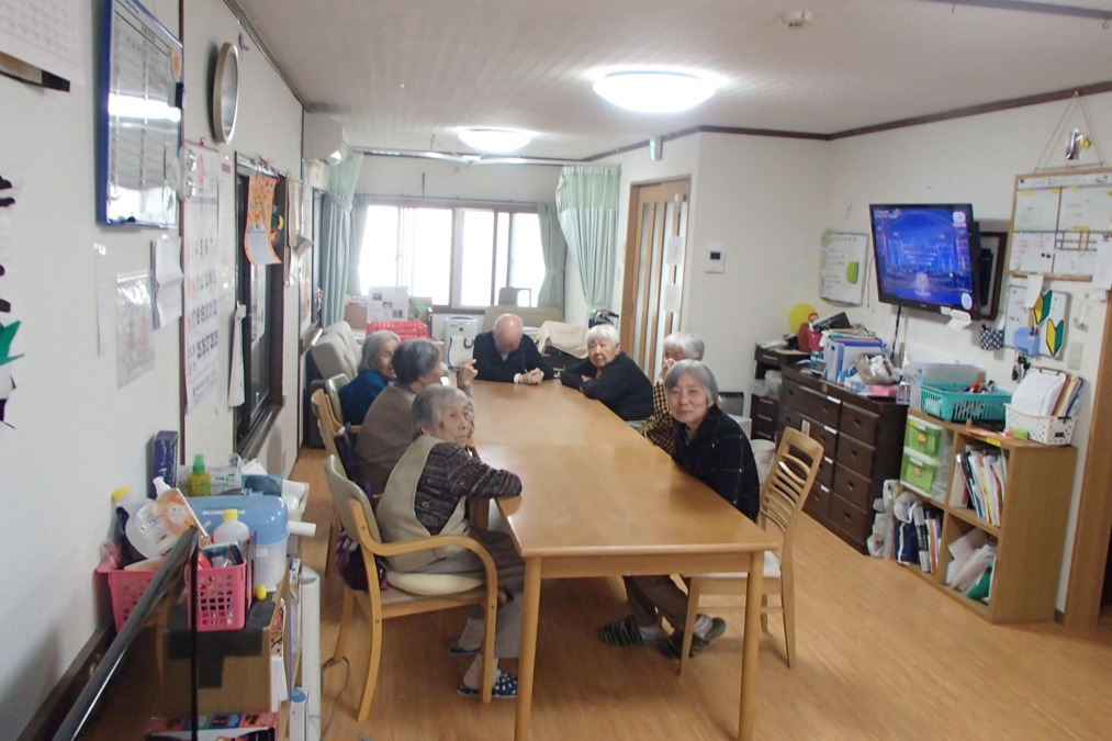 茶話本舗デイサービス　蒲生ゆうゆう亭（介護職/ヘルパーの求人）の写真3枚目：