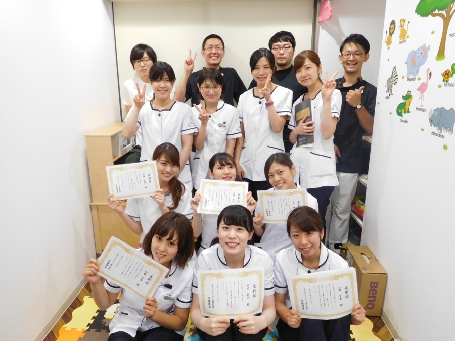 市川ビルさとう歯科医院(歯科助手の求人)の写真:風通しの良い職場です!とても仲がいいです!