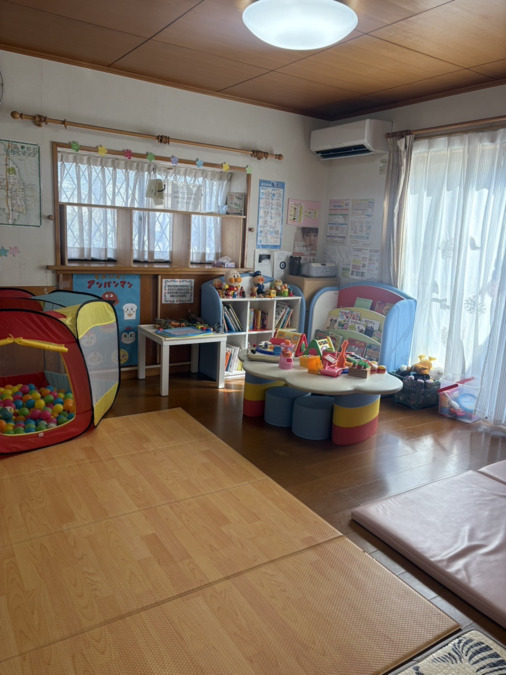 子育て支援センターみどりの写真2枚目: