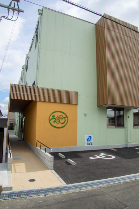 福町ケアプランセンターの写真2枚目：開設して３年が経ちましたが、まだまだ新しく、温かみがある外観