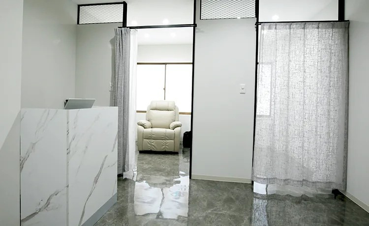 アイブロウサロン メンズ眉毛専門店 mellow plus新大阪・西中島店（アイリストの求人）の写真3枚目：