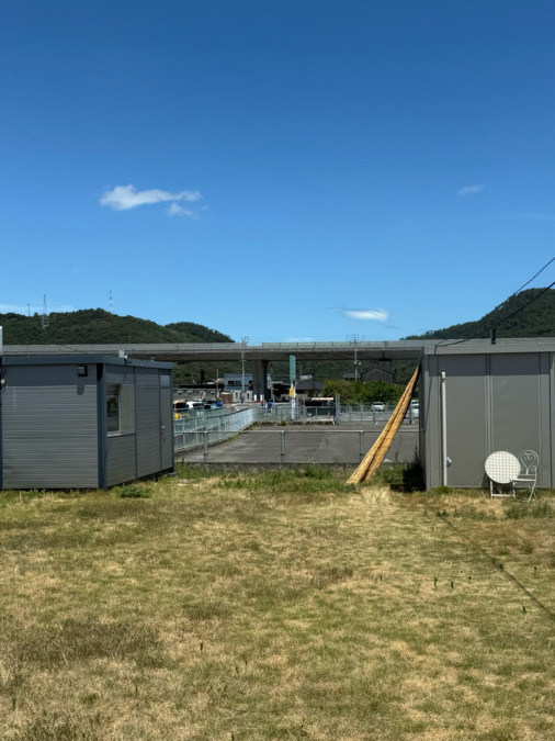 なないろ田村町の写真3枚目：プレハブも2台あります
（他者の音が気になる利用者様などが使用します）