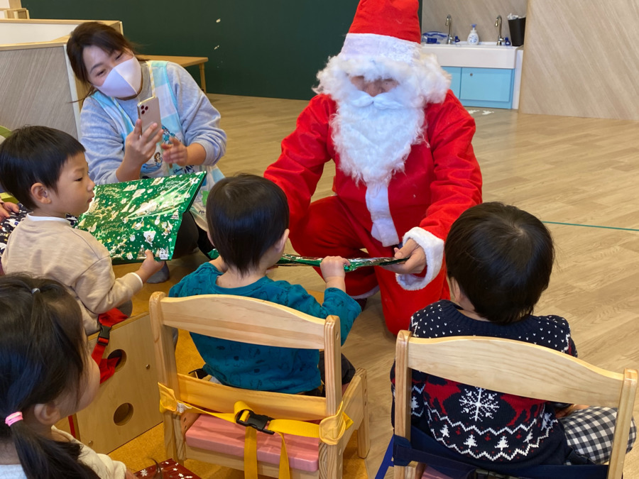川口よつば保育園　ベビールーム（保育士の求人）の写真6枚目：