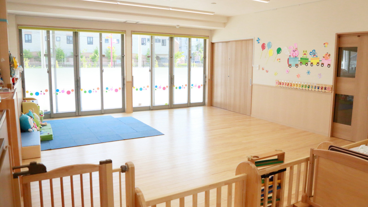 愛恵保育園にしあらいの写真7枚目：保育室