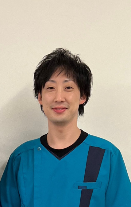 となりの歯科・矯正歯科（歯科助手の求人）の写真2枚目：院長の岡﨑です。よろしくお願いします！