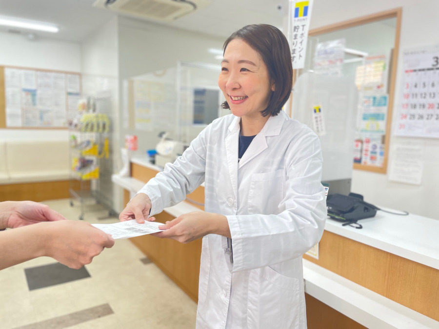 フラワー薬局 東中野店（薬剤師の求人）の写真2枚目：結婚や育児など、ライフステージの変化にも配慮。あなたのペースで働けます。