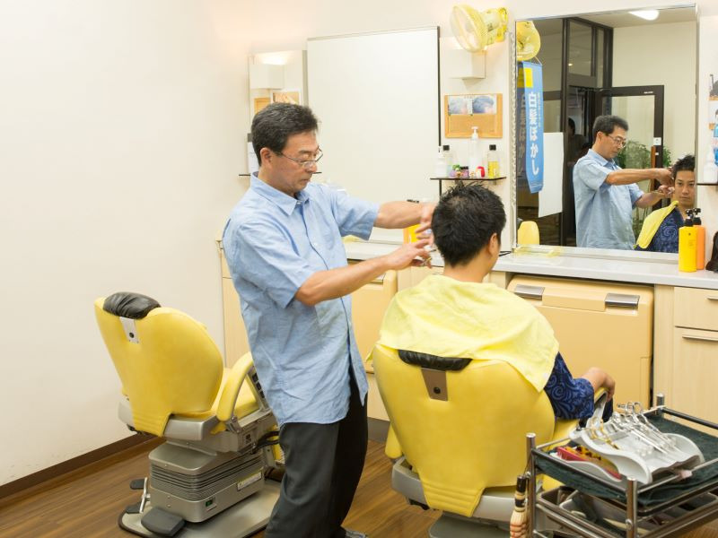 スパランドホテル内藤　カットハウス Too（理容師の求人）の写真3枚目：