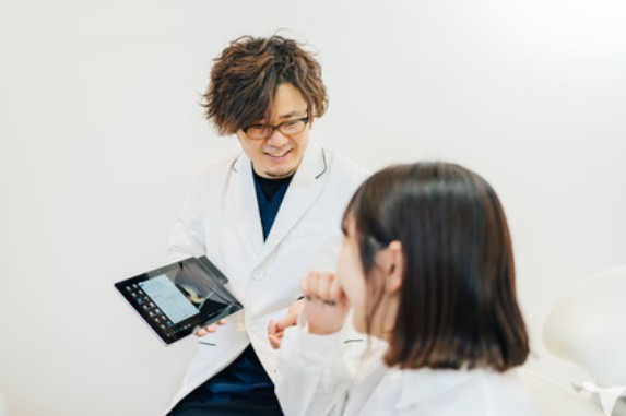 赤坂B&S歯科・矯正歯科（歯科助手の求人）の写真4枚目：