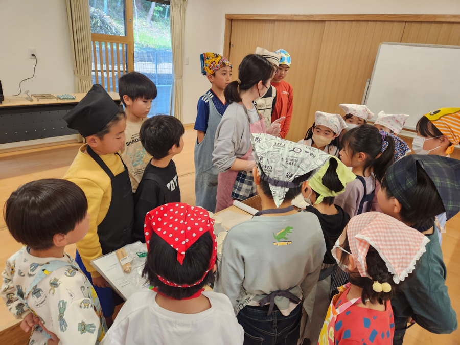 かりんキッズルーム学童クラブ（放課後児童支援員/学童指導員の求人）の写真3枚目：