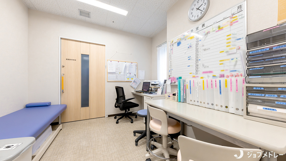 介護老人保健施設ウイステリア（看護師/准看護師の求人）の写真11枚目：専門スタッフによる医学的管理の相談援助を実施しています
